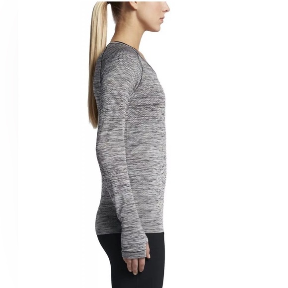 Nike DRI FIT Large Long Sleeve Running Workout Walking Shirt Top Reflective - Picture 3 of 15